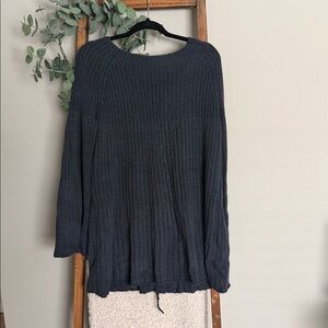 LC Lauren Conrad Charcoal Knit Sweater